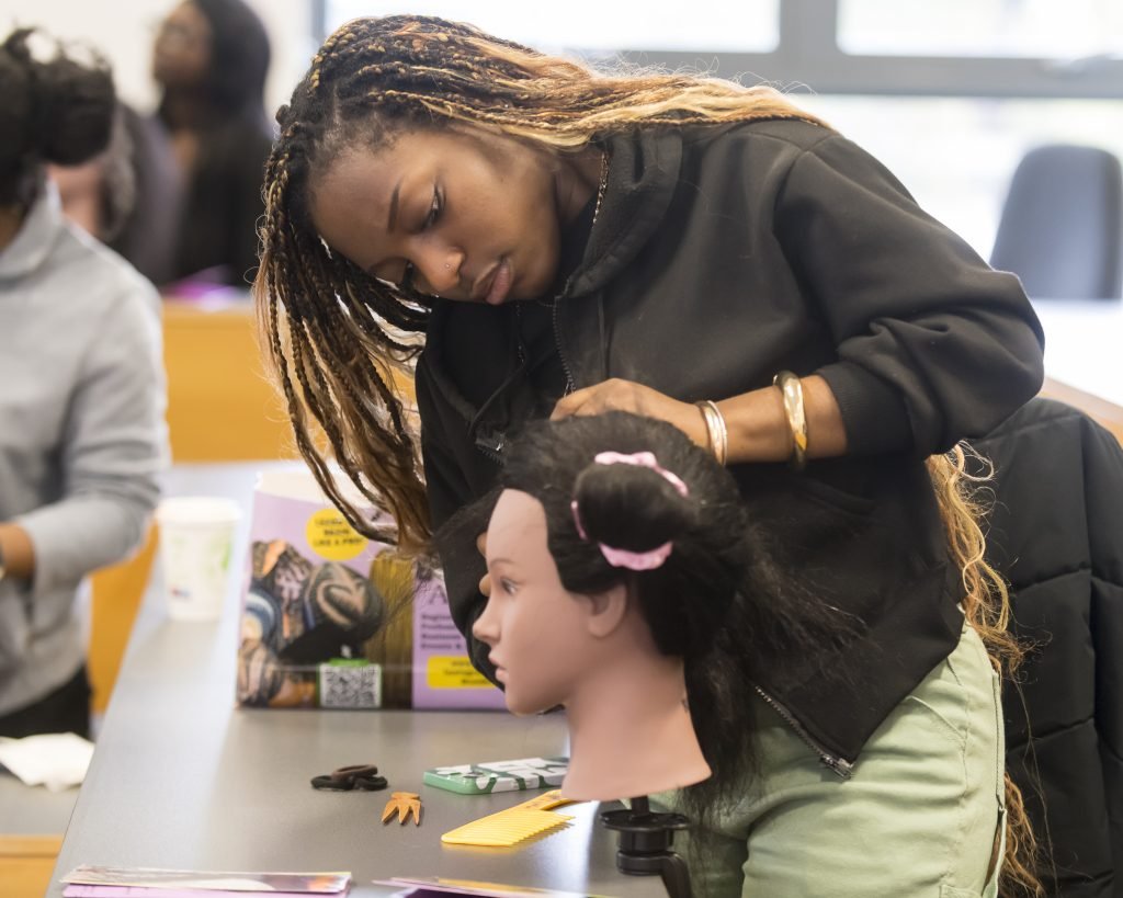 Black History Month, braiding workshop in the Quinn School